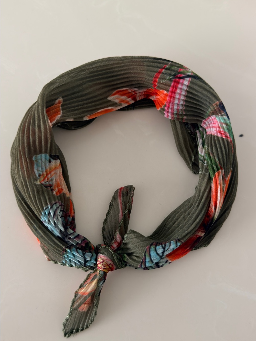 Olive Floral Twist Headband - Picture 2 of 3